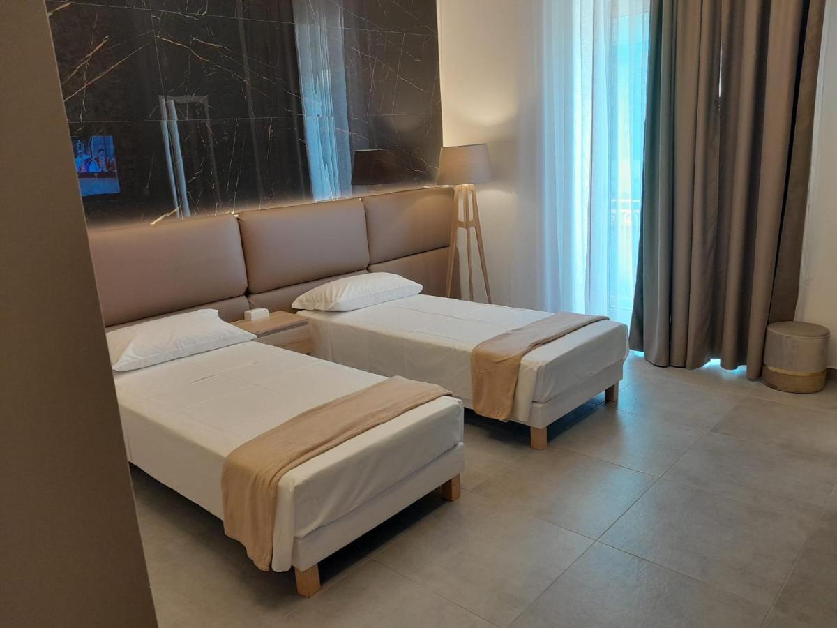 Baaria House Hotel Barcellona-Pozzo di Gotto Dış mekan fotoğraf