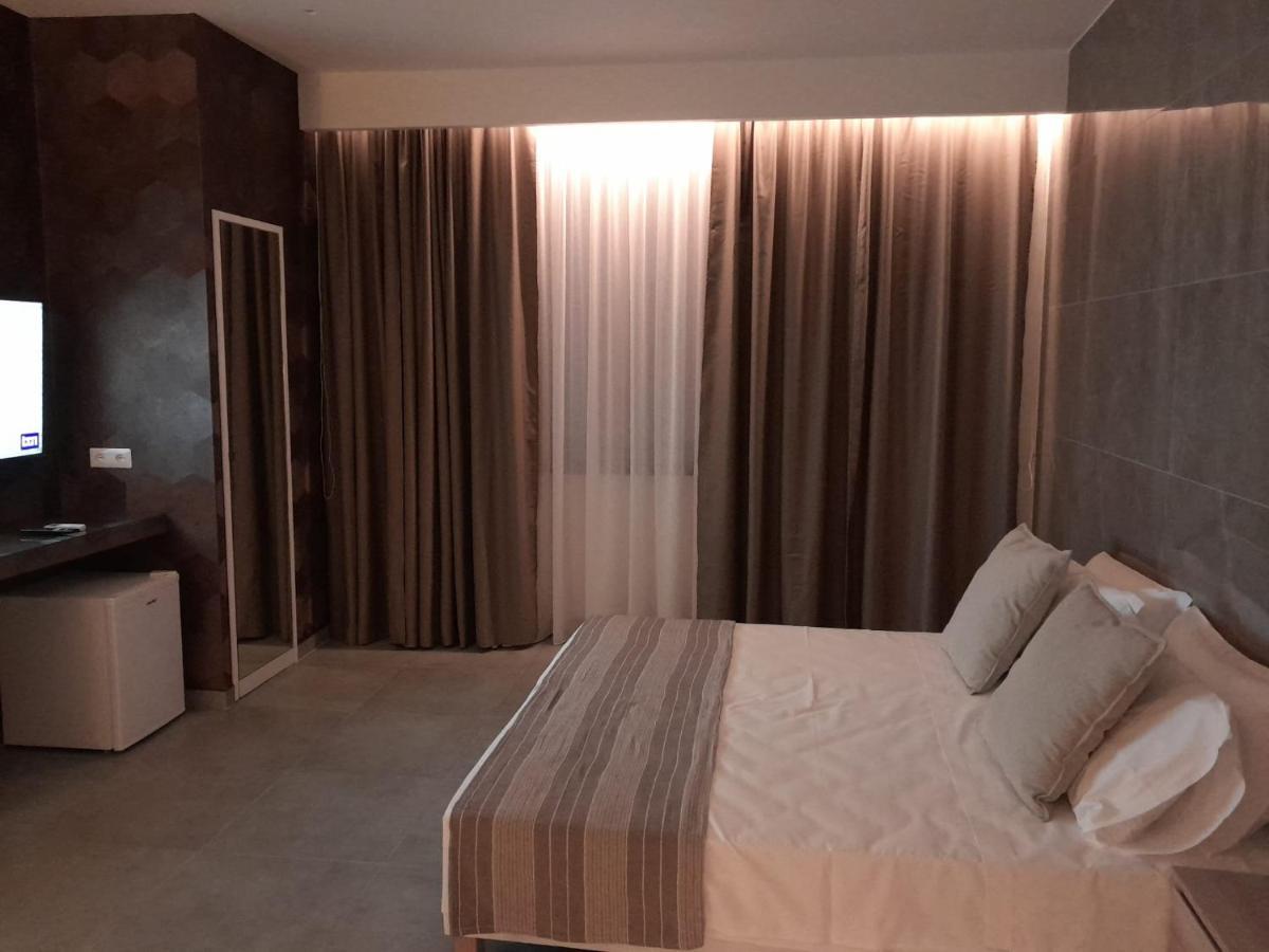 Baaria House Hotel Barcellona-Pozzo di Gotto Dış mekan fotoğraf