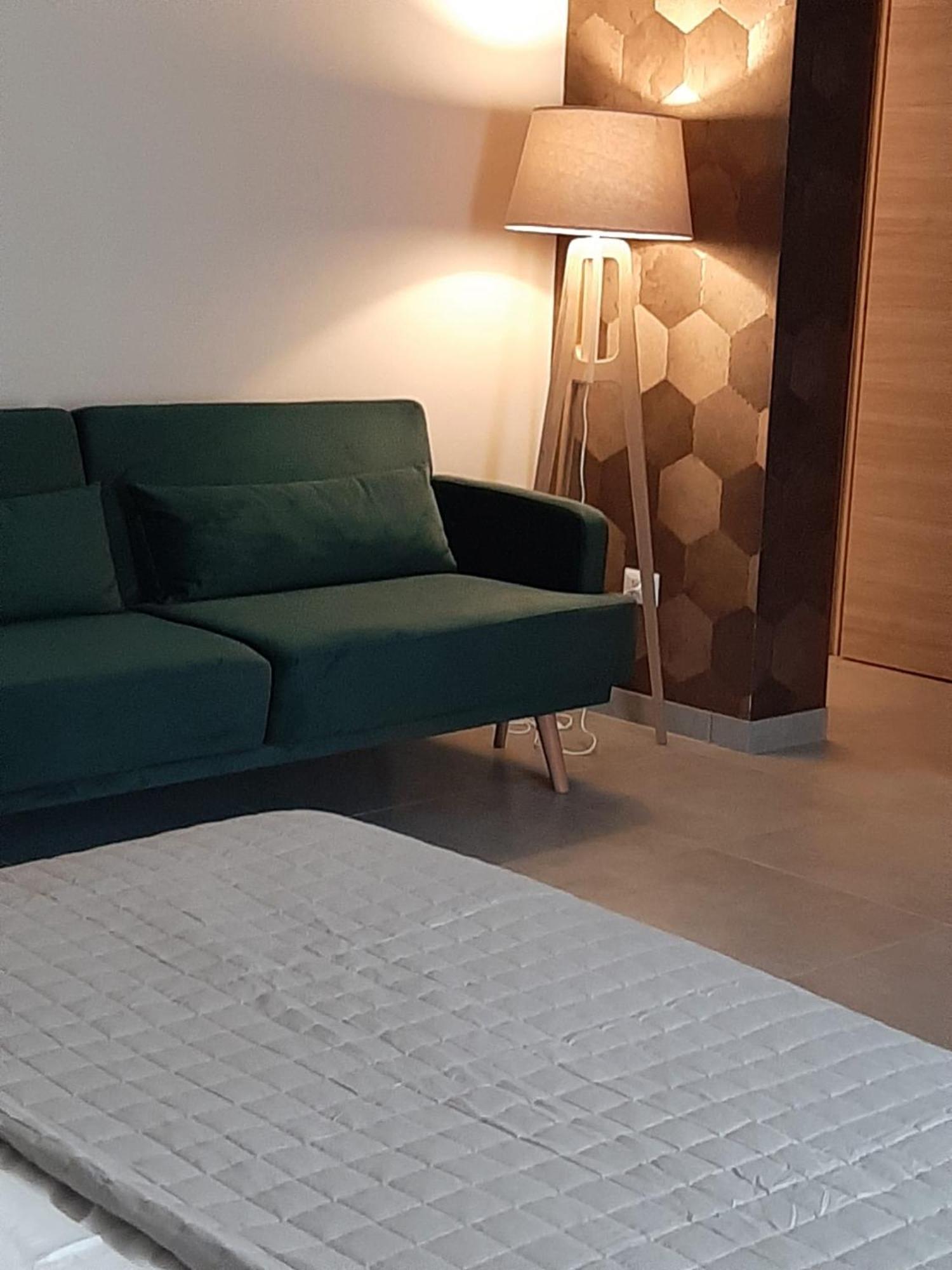 Baaria House Hotel Barcellona-Pozzo di Gotto Dış mekan fotoğraf