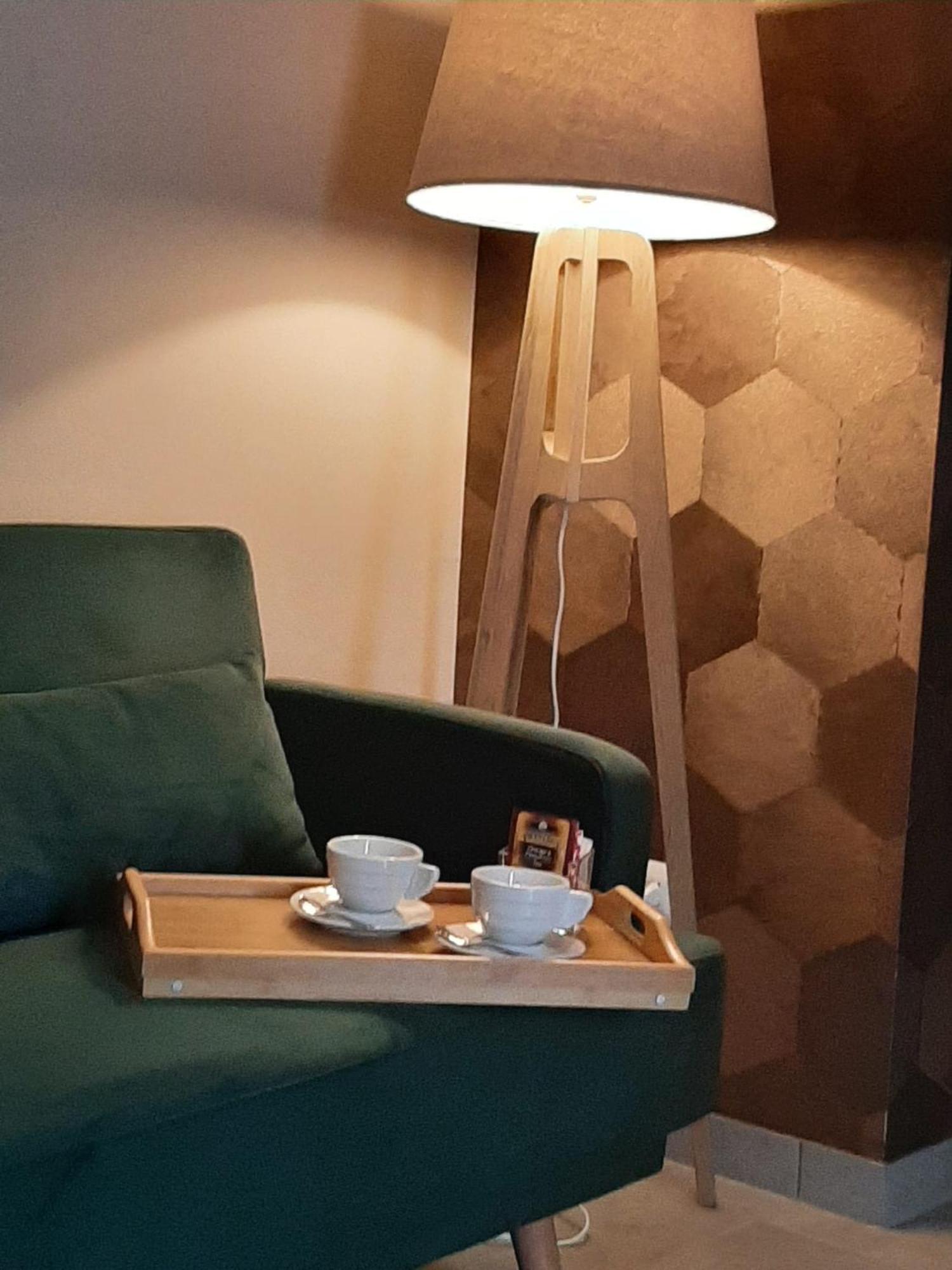 Baaria House Hotel Barcellona-Pozzo di Gotto Dış mekan fotoğraf