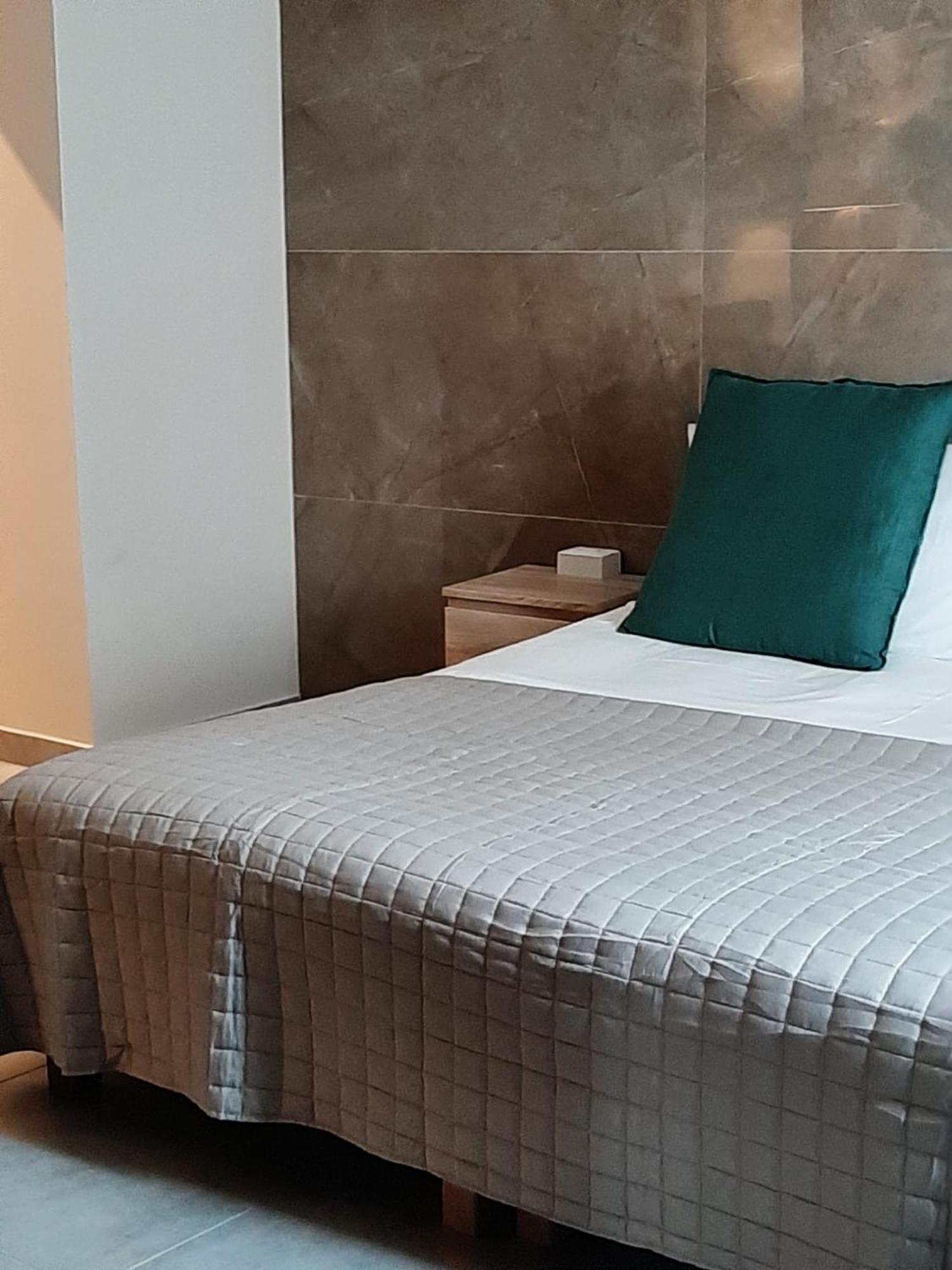 Baaria House Hotel Barcellona-Pozzo di Gotto Dış mekan fotoğraf