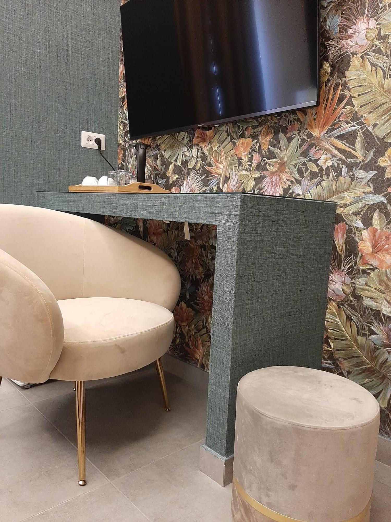 Baaria House Hotel Barcellona-Pozzo di Gotto Dış mekan fotoğraf