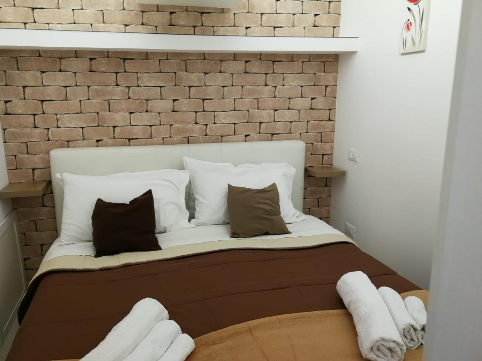 Baaria House Hotel Barcellona-Pozzo di Gotto Dış mekan fotoğraf